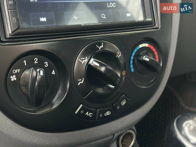 Шевроле Лачетти 2008 в Дрогобыче на Automoto.ua Синий Шевроле Лачетти, объемом двигателя 1.8 л и пробегом 234 тыс. км за 4550 $, фото 42 на Automoto.ua