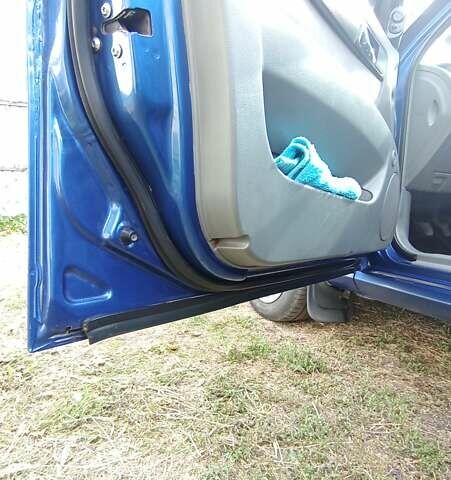 Синий Шевроле Лачетти, объемом двигателя 1.8 л и пробегом 193 тыс. км за 4900 $, фото 6 на Automoto.ua