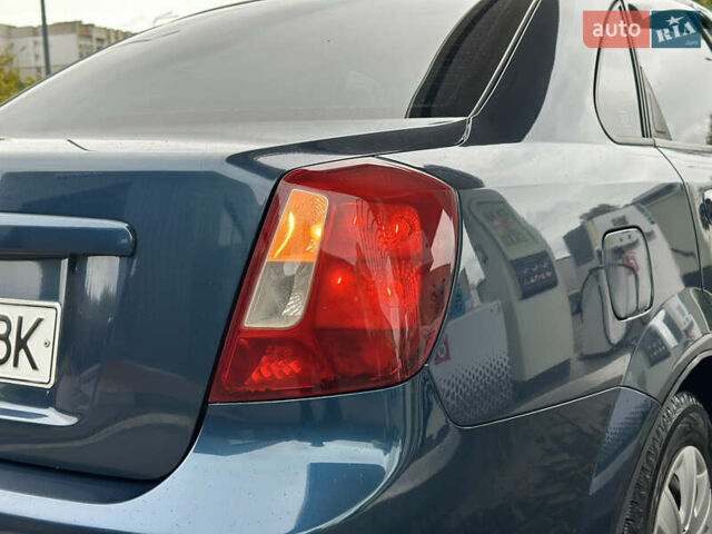 Шевроле Лачетти 2008 в Дрогобыче на Automoto.ua Синий Шевроле Лачетти, объемом двигателя 1.8 л и пробегом 234 тыс. км за 4550 $, фото 28 на Automoto.ua