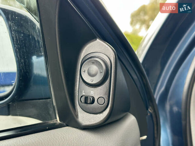 Шевроле Лачетти 2008 в Дрогобыче на Automoto.ua Синий Шевроле Лачетти, объемом двигателя 1.8 л и пробегом 234 тыс. км за 4550 $, фото 35 на Automoto.ua