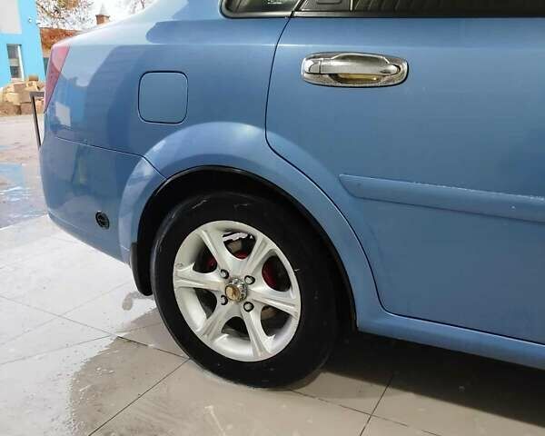 Синий Шевроле Лачетти, объемом двигателя 1.8 л и пробегом 233 тыс. км за 4700 $, фото 14 на Automoto.ua