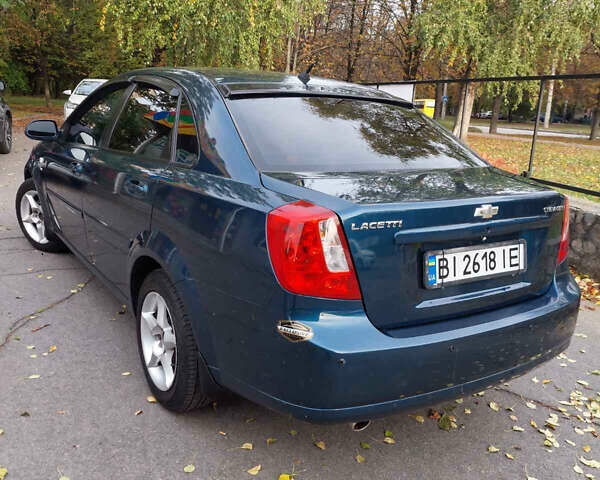 Синий Шевроле Лачетти, объемом двигателя 1.8 л и пробегом 190 тыс. км за 4300 $, фото 3 на Automoto.ua