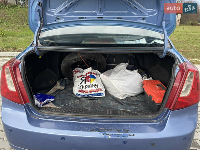 Синий Шевроле Лачетти, объемом двигателя 1.6 л и пробегом 198 тыс. км за 3300 $, фото 36 на Automoto.ua
