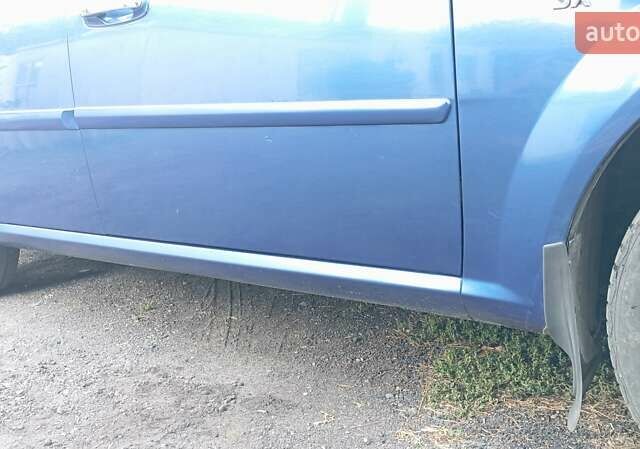 Синий Шевроле Лачетти, объемом двигателя 1.8 л и пробегом 193 тыс. км за 4900 $, фото 5 на Automoto.ua