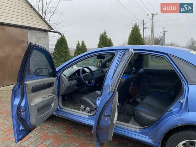 Синий Шевроле Лачетти, объемом двигателя 1.6 л и пробегом 196 тыс. км за 3500 $, фото 1 на Automoto.ua
