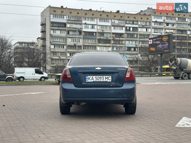 Синий Шевроле Лачетти, объемом двигателя 1.6 л и пробегом 260 тыс. км за 3700 $, фото 4 на Automoto.ua