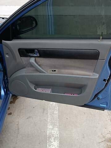 Синий Шевроле Лачетти, объемом двигателя 1.8 л и пробегом 233 тыс. км за 4700 $, фото 2 на Automoto.ua