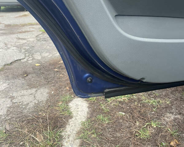 Синий Шевроле Лачетти, объемом двигателя 1.8 л и пробегом 185 тыс. км за 4200 $, фото 7 на Automoto.ua