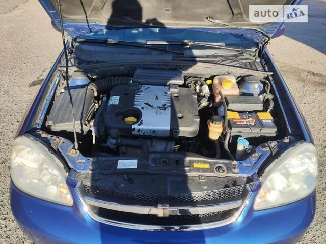 Синий Шевроле Лачетти, объемом двигателя 1.8 л и пробегом 218 тыс. км за 4850 $, фото 11 на Automoto.ua