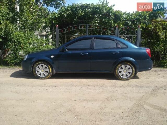 Синий Шевроле Лачетти, объемом двигателя 1.8 л и пробегом 200 тыс. км за 6200 $, фото 3 на Automoto.ua