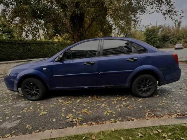 Синій Шевроле Лачетті, об'ємом двигуна 1.6 л та пробігом 300 тис. км за 2600 $, фото 4 на Automoto.ua