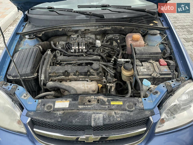 Синий Шевроле Лачетти, объемом двигателя 1.6 л и пробегом 198 тыс. км за 3300 $, фото 39 на Automoto.ua