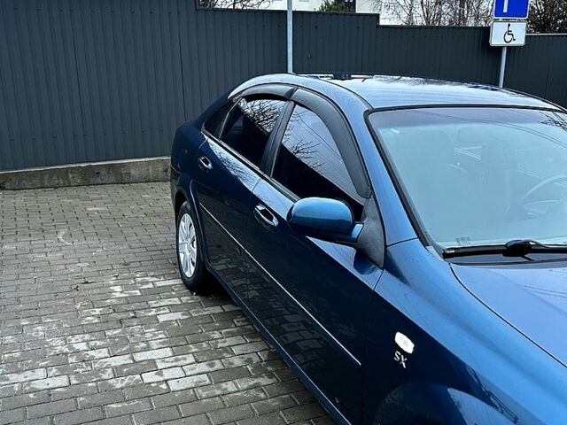 Синій Шевроле Лачетті, об'ємом двигуна 1.8 л та пробігом 221 тис. км за 4650 $, фото 7 на Automoto.ua