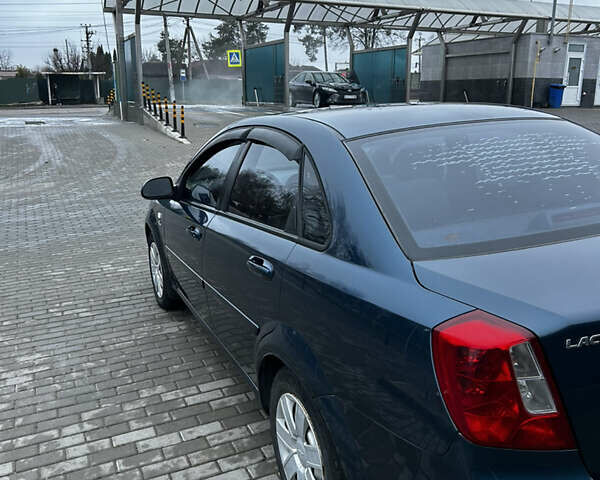 Синий Шевроле Лачетти, объемом двигателя 1.8 л и пробегом 221 тыс. км за 4650 $, фото 3 на Automoto.ua