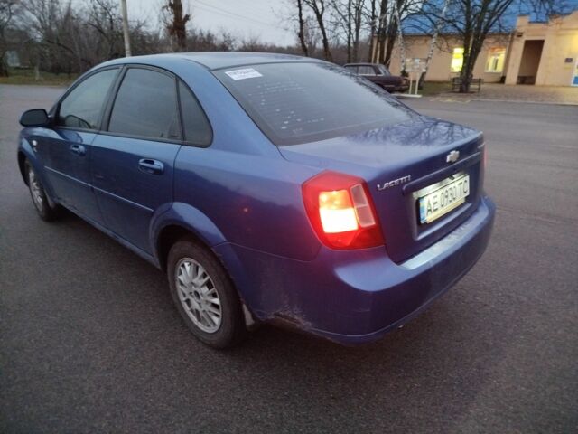 Синий Шевроле Лачетти, объемом двигателя 1.8 л и пробегом 260 тыс. км за 4500 $, фото 3 на Automoto.ua