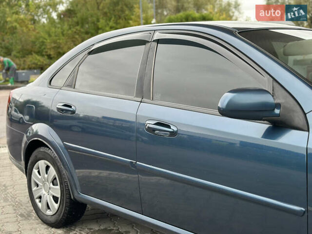 Шевроле Лачетти 2008 в Дрогобыче на Automoto.ua Синий Шевроле Лачетти, объемом двигателя 1.8 л и пробегом 234 тыс. км за 4550 $, фото 9 на Automoto.ua
