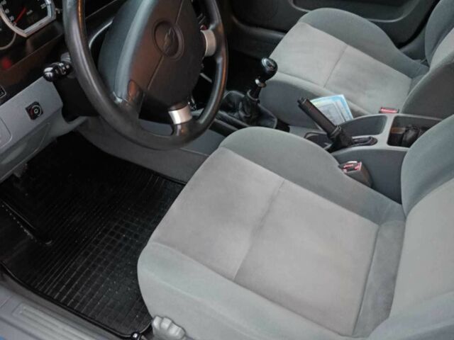 Синий Шевроле Лачетти, объемом двигателя 1.6 л и пробегом 96 тыс. км за 5450 $, фото 9 на Automoto.ua