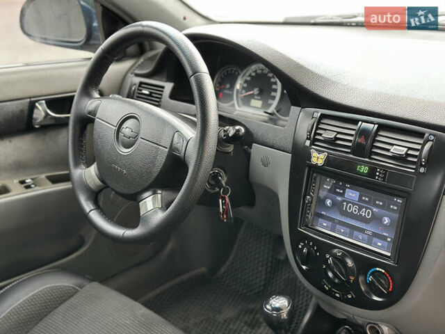 Шевроле Лачетти 2008 в Дрогобыче на Automoto.ua Синий Шевроле Лачетти, объемом двигателя 1.8 л и пробегом 234 тыс. км за 4550 $, фото 53 на Automoto.ua