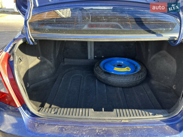 Синий Шевроле Лачетти, объемом двигателя 1.6 л и пробегом 215 тыс. км за 3499 $, фото 12 на Automoto.ua