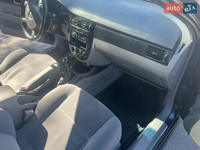 Синий Шевроле Лачетти, объемом двигателя 1.8 л и пробегом 125 тыс. км за 4300 $, фото 1 на Automoto.ua