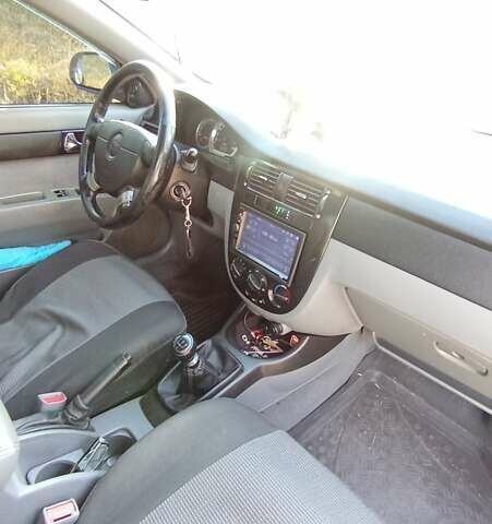 Синий Шевроле Лачетти, объемом двигателя 1.8 л и пробегом 193 тыс. км за 4900 $, фото 10 на Automoto.ua