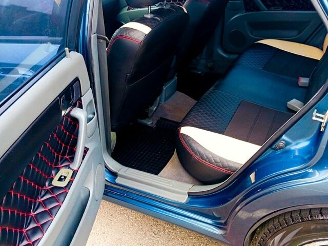 Синій Шевроле Лачетті, об'ємом двигуна 1.8 л та пробігом 260 тис. км за 5400 $, фото 1 на Automoto.ua