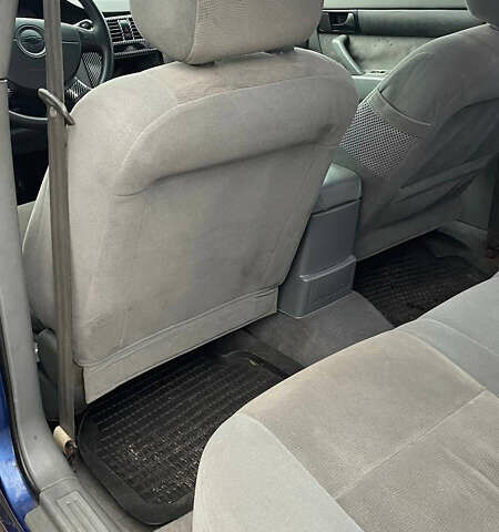 Синий Шевроле Лачетти, объемом двигателя 1.6 л и пробегом 410 тыс. км за 2400 $, фото 2 на Automoto.ua