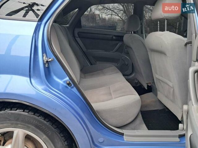 Синий Шевроле Лачетти, объемом двигателя 1.6 л и пробегом 199 тыс. км за 3849 $, фото 28 на Automoto.ua