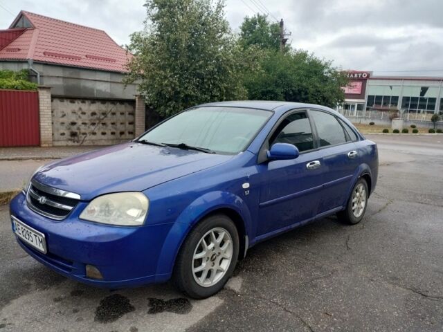 Синий Шевроле Лачетти, объемом двигателя 1.8 л и пробегом 321 тыс. км за 3100 $, фото 1 на Automoto.ua