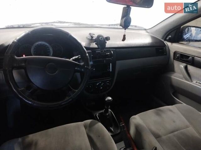 Синій Шевроле Лачетті, об'ємом двигуна 1.6 л та пробігом 280 тис. км за 3200 $, фото 8 на Automoto.ua