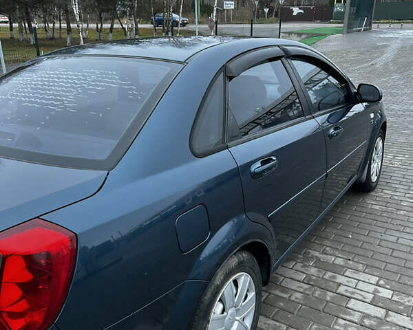 Синий Шевроле Лачетти, объемом двигателя 1.8 л и пробегом 221 тыс. км за 4650 $, фото 7 на Automoto.ua