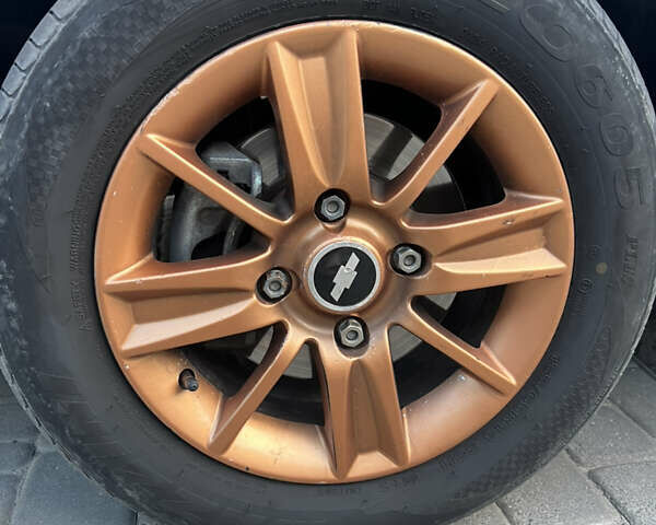 Синий Шевроле Лачетти, объемом двигателя 1.8 л и пробегом 237 тыс. км за 4600 $, фото 19 на Automoto.ua