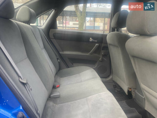 Синій Шевроле Лачетті, об'ємом двигуна 1.8 л та пробігом 193 тис. км за 4700 $, фото 16 на Automoto.ua