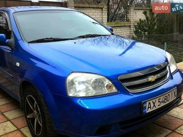 Синий Шевроле Лачетти, объемом двигателя 1.8 л и пробегом 200 тыс. км за 5000 $, фото 8 на Automoto.ua