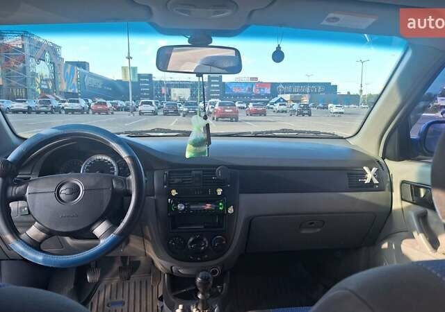 Синий Шевроле Лачетти, объемом двигателя 1.6 л и пробегом 246 тыс. км за 4100 $, фото 10 на Automoto.ua