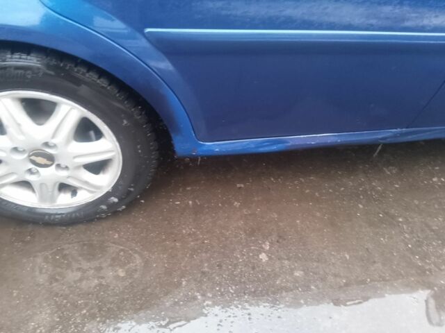 Синий Шевроле Лачетти, объемом двигателя 1.8 л и пробегом 420 тыс. км за 5000 $, фото 6 на Automoto.ua