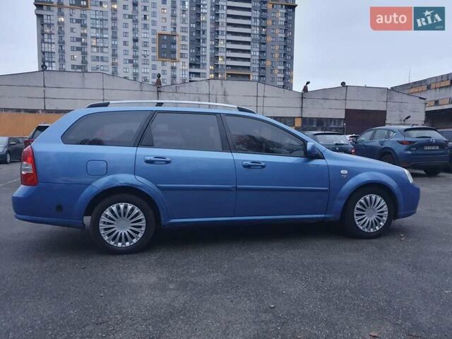 Синий Шевроле Лачетти, объемом двигателя 1.6 л и пробегом 250 тыс. км за 2999 $, фото 2 на Automoto.ua