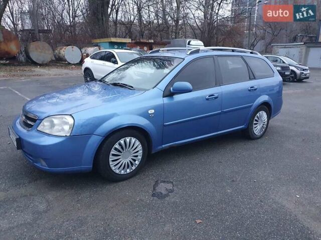 Синий Шевроле Лачетти, объемом двигателя 1.6 л и пробегом 250 тыс. км за 2999 $, фото 6 на Automoto.ua