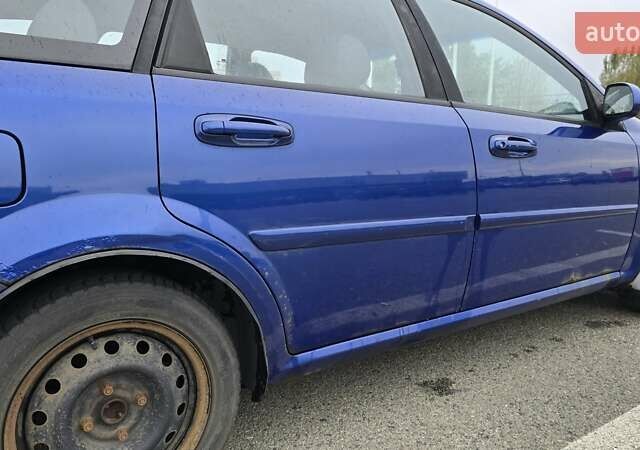 Синій Шевроле Лачетті, об'ємом двигуна 1.8 л та пробігом 229 тис. км за 3100 $, фото 5 на Automoto.ua