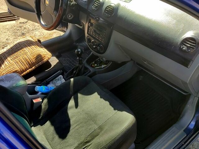 Синій Шевроле Лачетті, об'ємом двигуна 1.8 л та пробігом 333 тис. км за 4100 $, фото 1 на Automoto.ua