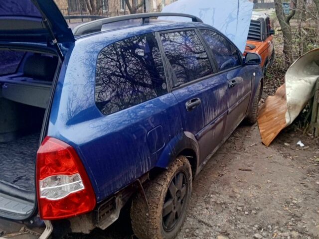 Синий Шевроле Лачетти, объемом двигателя 1.8 л и пробегом 276 тыс. км за 2500 $, фото 5 на Automoto.ua