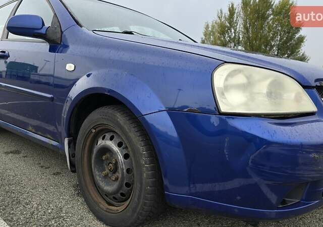 Синій Шевроле Лачетті, об'ємом двигуна 1.8 л та пробігом 229 тис. км за 3100 $, фото 7 на Automoto.ua