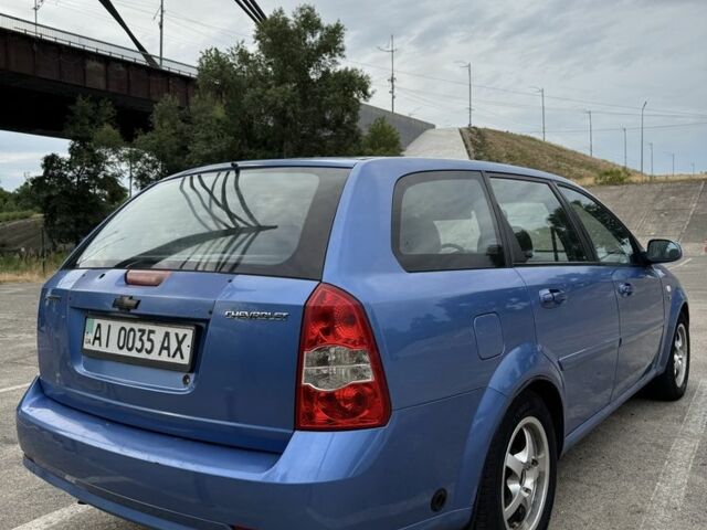 Синий Шевроле Лачетти, объемом двигателя 1.8 л и пробегом 280 тыс. км за 3099 $, фото 3 на Automoto.ua