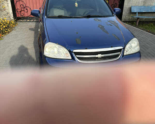 Синій Шевроле Лачетті, об'ємом двигуна 1.8 л та пробігом 270 тис. км за 2800 $, фото 1 на Automoto.ua