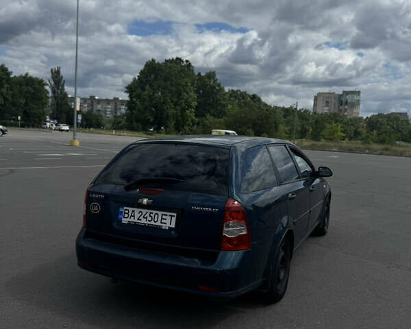 Синий Шевроле Лачетти, объемом двигателя 1.8 л и пробегом 268 тыс. км за 5000 $, фото 4 на Automoto.ua