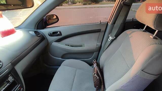 Синий Шевроле Лачетти, объемом двигателя 1.6 л и пробегом 233 тыс. км за 5200 $, фото 1 на Automoto.ua