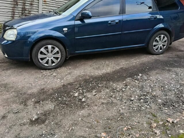 Синий Шевроле Лачетти, объемом двигателя 0 л и пробегом 174 тыс. км за 5089 $, фото 3 на Automoto.ua