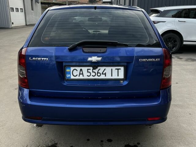 Синий Шевроле Лачетти, объемом двигателя 1.8 л и пробегом 200 тыс. км за 3990 $, фото 2 на Automoto.ua