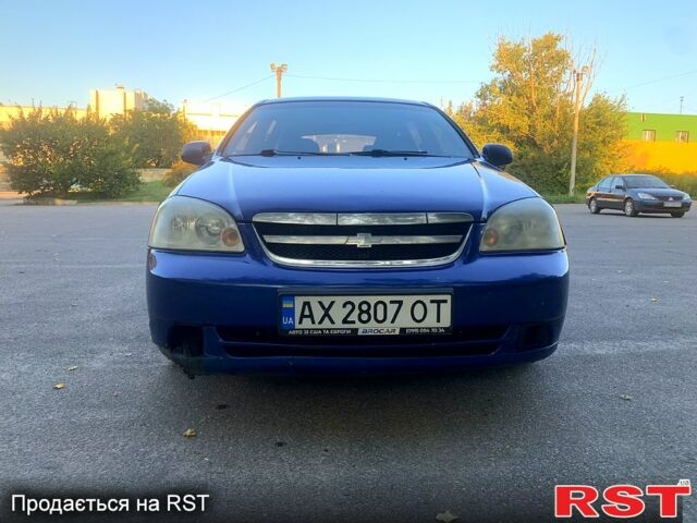 Синий Шевроле Лачетти, объемом двигателя 1.8 л и пробегом 305 тыс. км за 3200 $, фото 4 на Automoto.ua