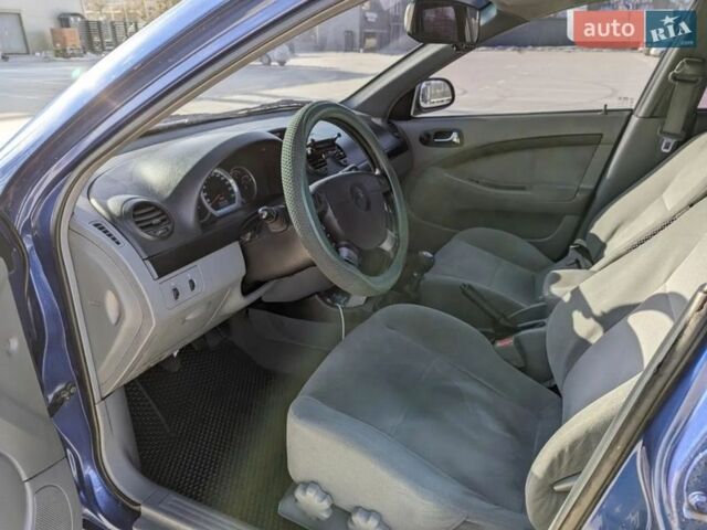 Синий Шевроле Лачетти, объемом двигателя 1.6 л и пробегом 310 тыс. км за 4000 $, фото 8 на Automoto.ua